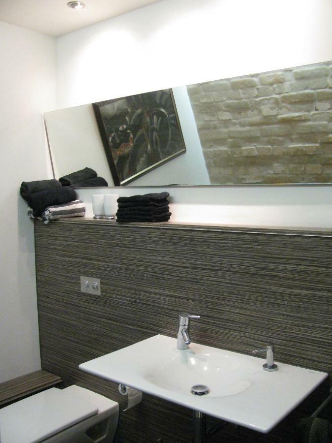 Appartamento Loft Im Hundertjaehrigen Backhaus Lipsia Esterno foto