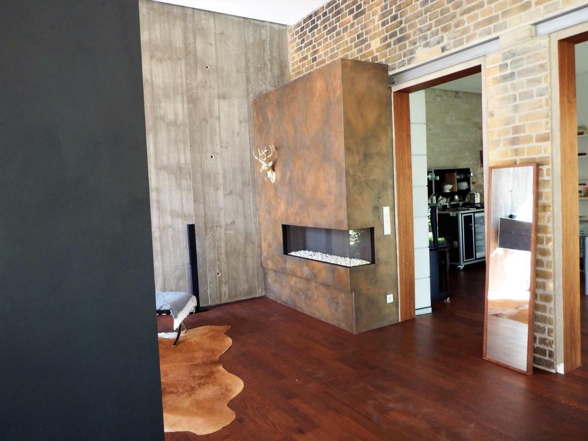 Appartamento Loft Im Hundertjaehrigen Backhaus Lipsia Esterno foto