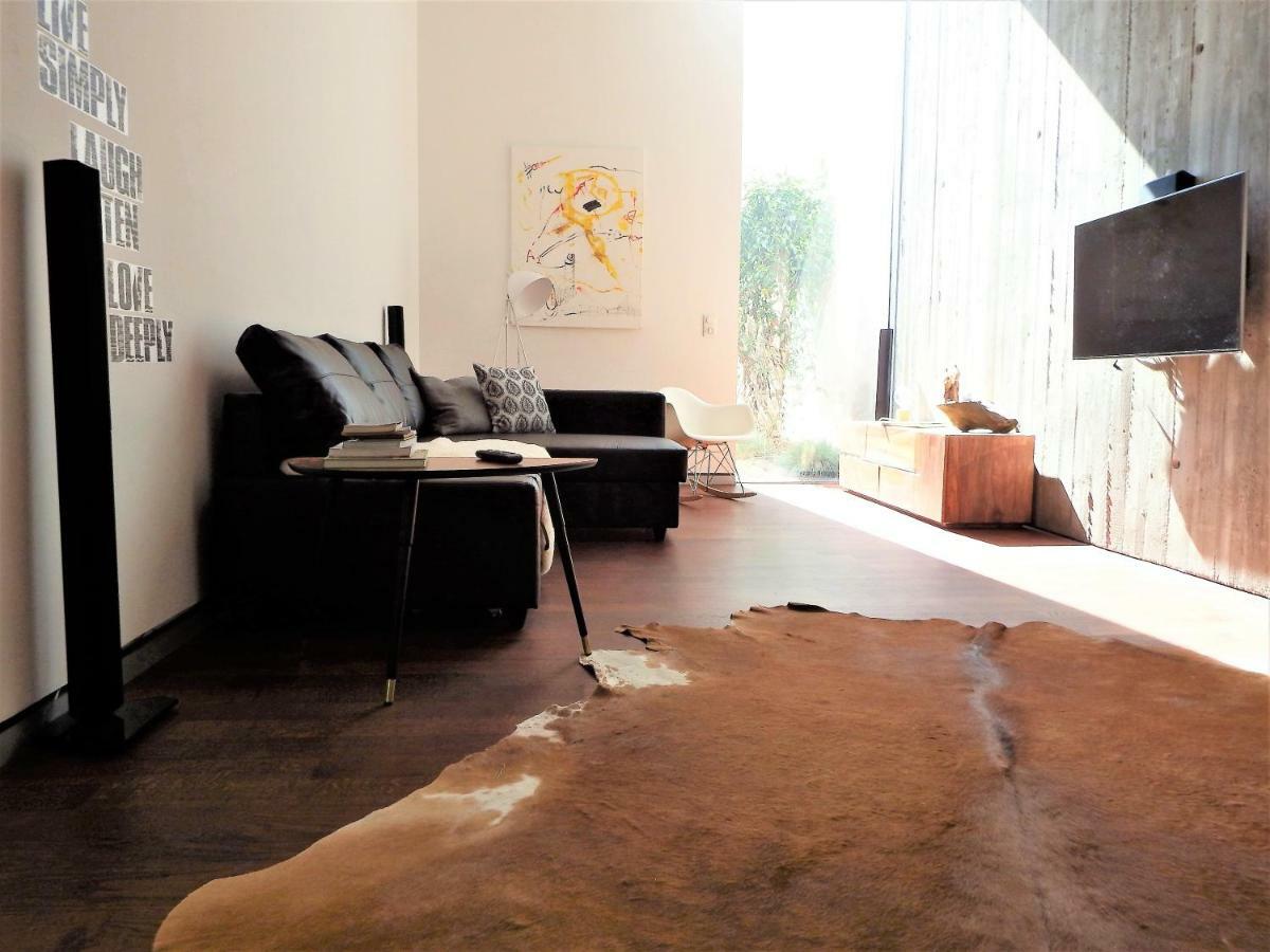 Appartamento Loft Im Hundertjaehrigen Backhaus Lipsia Esterno foto